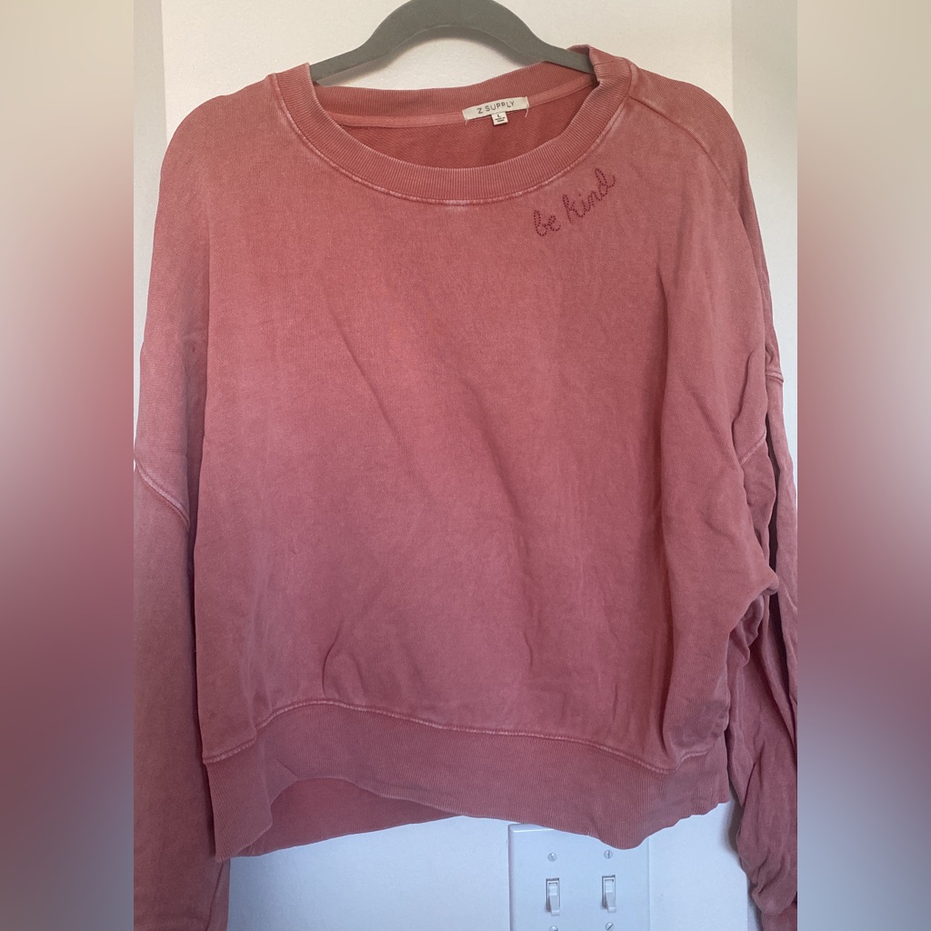 Be Kind Pullover